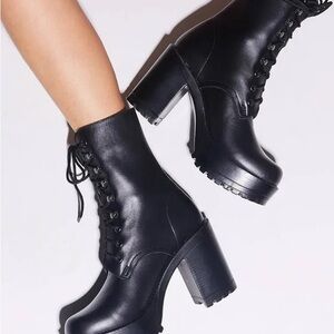 ROC Australia Lash Lace Up Platform Boot